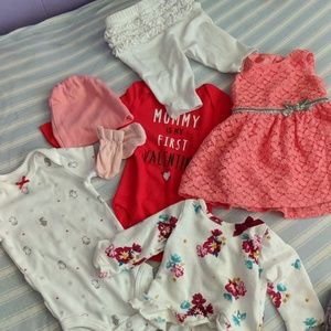 Newborn baby girl bundle + n diapers